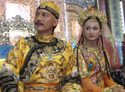 香妃之谜：香气背后的宫廷故事