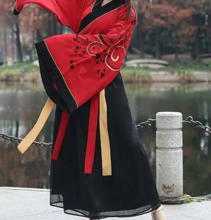 汉服什么意思？ 什么样的衣服好看？