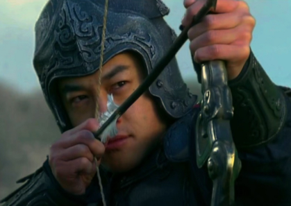 辕门射戟中射戟的人是谁？
