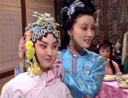 为什么龄官长得像黛玉？