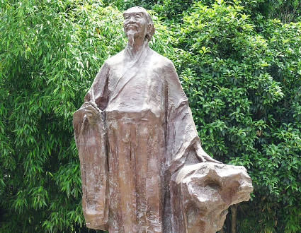 裴松之对汉晋春秋的评价