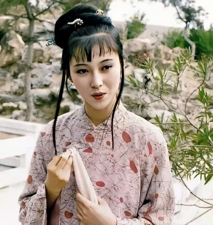 探秘邢岫烟的读音与文化内涵