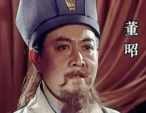 董昭：曹魏政权中的关键谋士