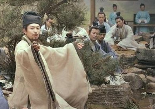 东晋政治舞台上的盟友与对手：王导与周顗