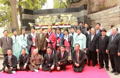 明玉珍的后人在韩国的生活轨迹