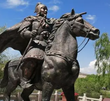 冯嫽与右大将的家庭生活：揭开历史的神秘面纱