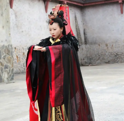 孟嬴的姓氏之疑：一段春秋时期的姓氏探秘