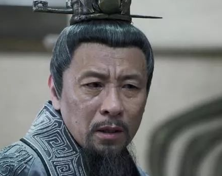 姬哙禅让之谜：权力游戏的牺牲者还是理想的追求者？