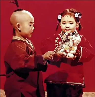 巧姐与板儿：一段传统的婚姻配对解析