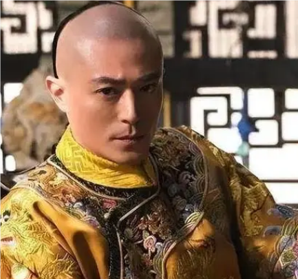 永璂的生平与后代探究