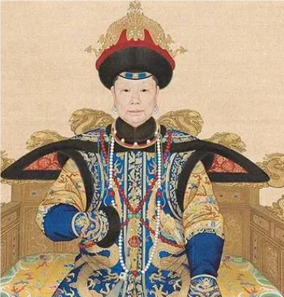 钮祜禄氏：清朝宫廷中的母性与权力