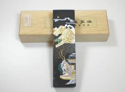 李廷圭墨：千年的翰墨传奇