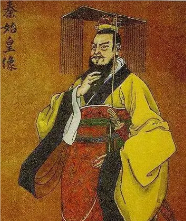 探究历史背景：秦始皇22岁行冠礼的意义与影响