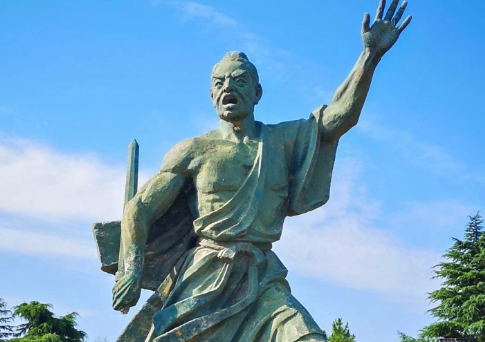 陈胜：秦朝末年的反抗者与梦想家