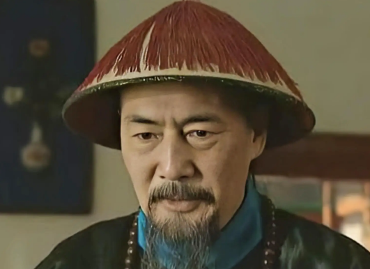 张廷玉配享太庙：清朝政治中的荣誉之举
