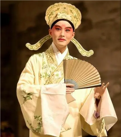 侯方域与桃花扇：明末清初的爱情悲剧