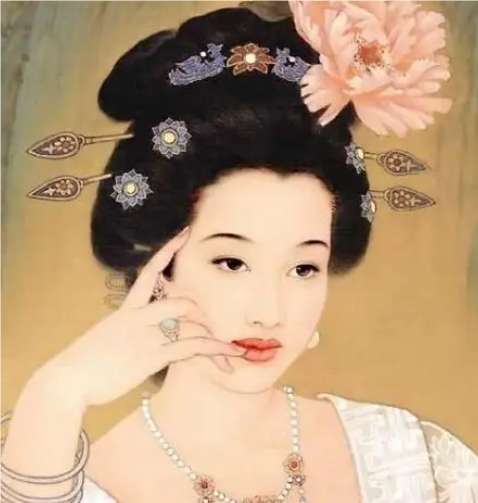 杨贵妃墓之谜：历史与传说的探寻