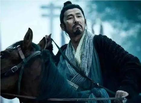权力与猜疑：探索刘邦对钟离昧的怨恨