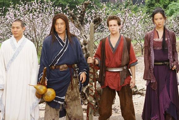 成龙李连杰主演的经典动作电影功夫之王内地重映