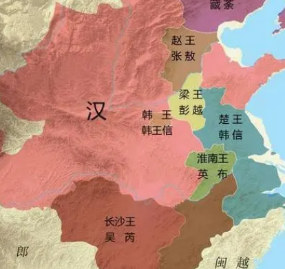异姓王与诸侯王——权力格局中的威胁评估