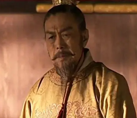 古代皇帝的权力与限制