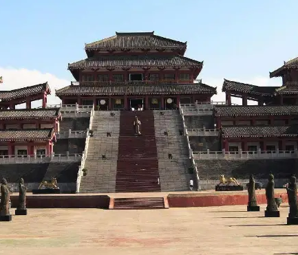 古代宫廷中的权力与母爱：低位妃子的无奈选择