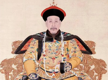 乾隆皇帝：自恋与权力的两面性