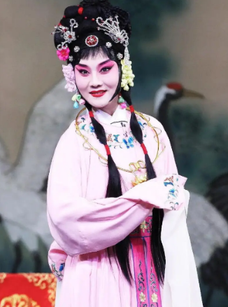 荀灌娘：历史上的女英雄