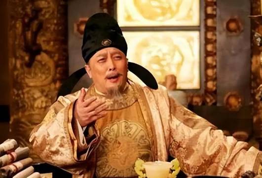权力天平与父子情深：李世民的战功与继承人问题