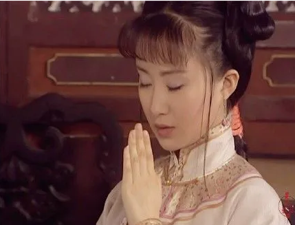 宫廷深处的爱恨纠葛：孝庄与董鄂妃的故事