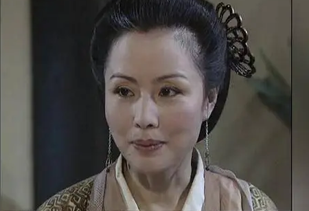 罗艺背后的女杰：姜氏夫人的历史身影