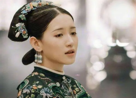 乾隆帝的无名之恋：折米氏的神秘身影