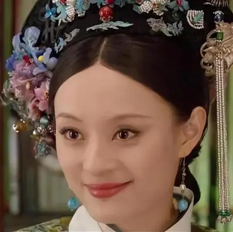 宫廷心计：甄嬛传中甄嬛发现槿汐背叛的情节分析