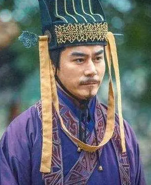 唐代宰相杜鸿渐：政治与文学的交汇