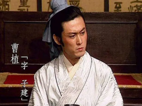 曹植智解斗牛难题，七步诗流传千古