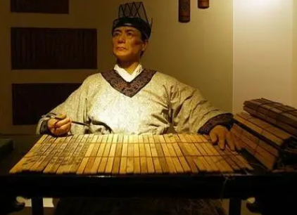 历史的真实与客观：探讨史官为何坚守不造假的原则