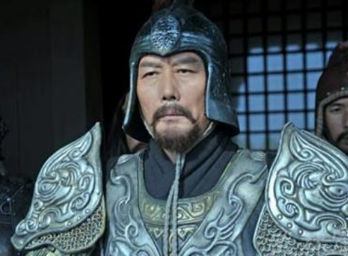 皇甫嵩：东汉末年的军事领袖之路