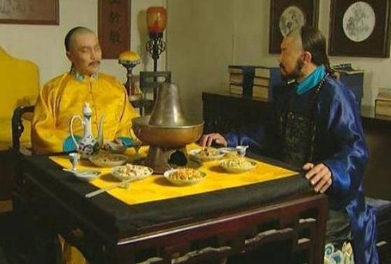 雍正王朝中的火锅宴：一场深藏寓意的皇家盛宴