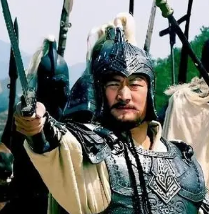 龙且为何背叛项羽：探析楚汉争霸中的关键转折