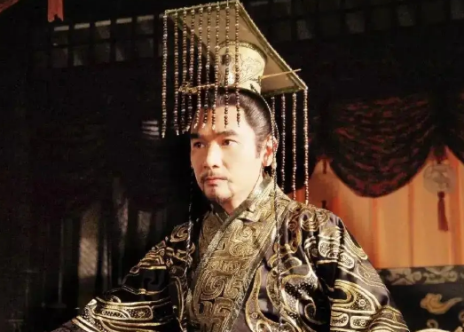 帝王之尊背后的高危命运