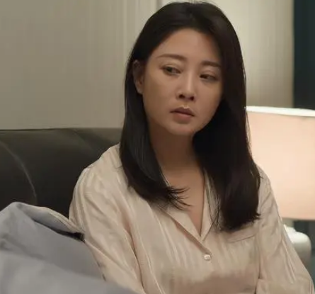 ​凡人歌胡海莉为什么刚开始不喜欢沈琳?