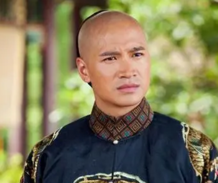九子夺嫡的悲剧：揭秘康熙帝皇子们的命运