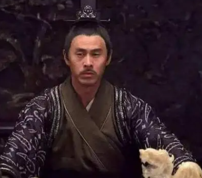 权力争斗与背叛：司马颙与张方的故事