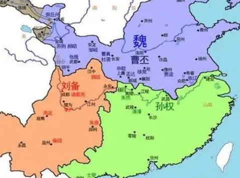 刘备的地缘战略：选择成都与放弃荆襄九郡的背后