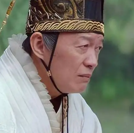 崇祯帝为何能轻易除掉魏忠贤？揭秘明朝末年的权力更迭