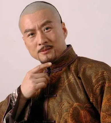尹继善与阿桂：清朝官场中的挚友与同僚