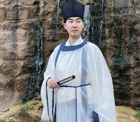 宋朝文官地位的探讨