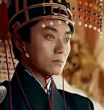 朱允炆如果不削藩会怎么样？——历史假设与现实思考