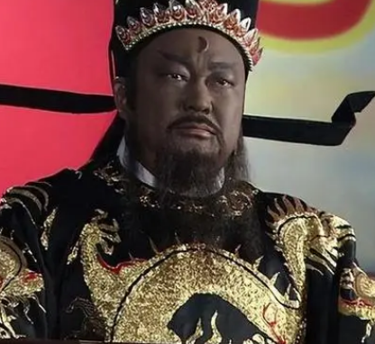 包拯官职生涯的巅峰探究