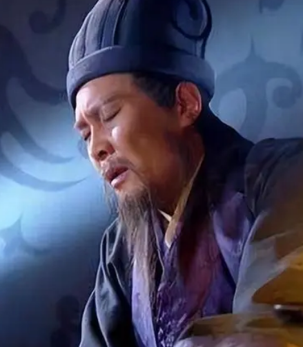 历史假设：如果郭嘉未死，能否与诸葛亮一较高下？